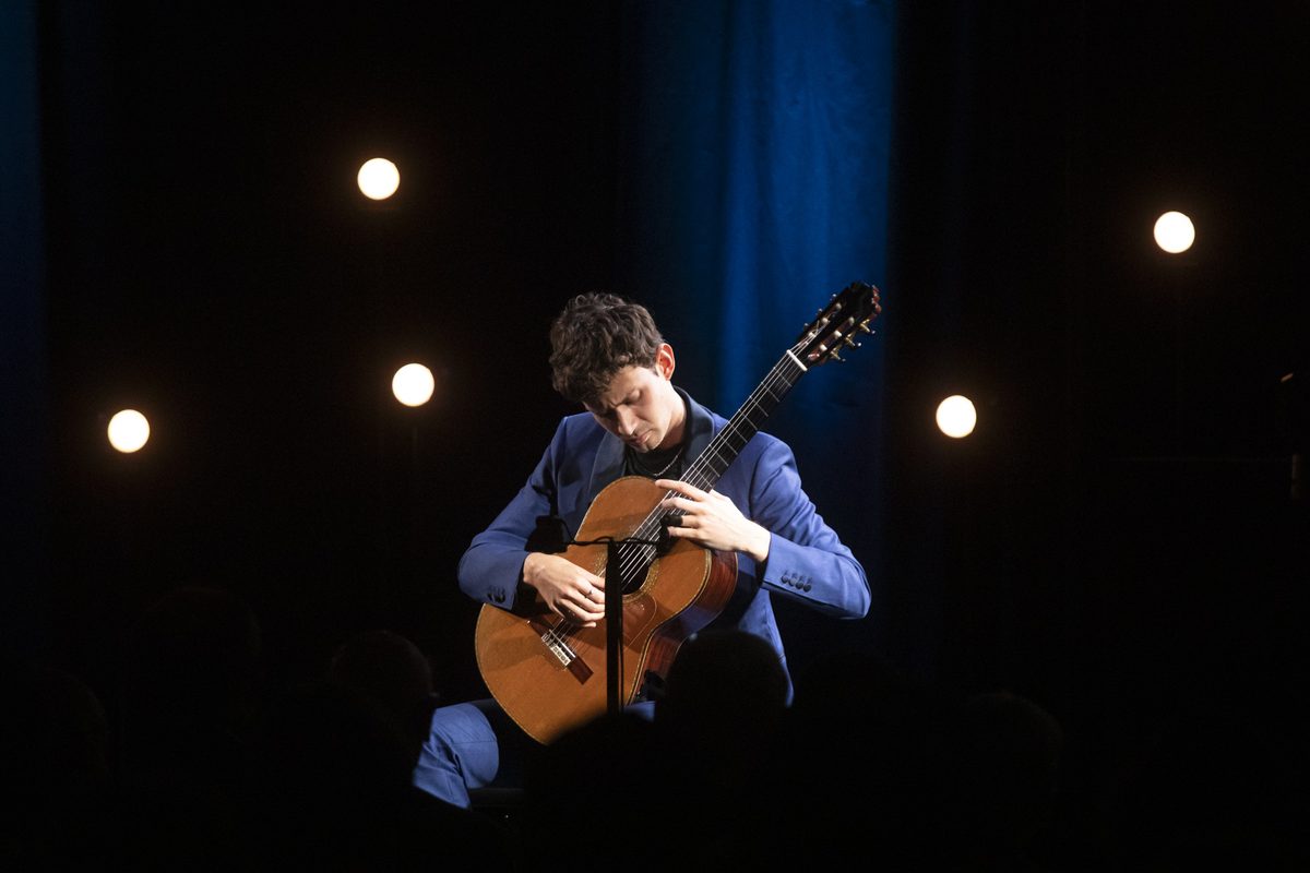 Albéniz, Chopin, Barrios Mangoré, Paganini, Beethoven, Marais, Matos Rodríguez: Thibaut Garcia at the Verbier Festival