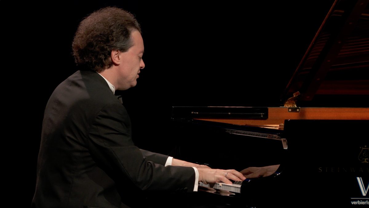 Berg, Khrennikov, Gershwin, Chopin, Mendelssohn, Debussy: Evgeny Kissin at the Verbier Festival