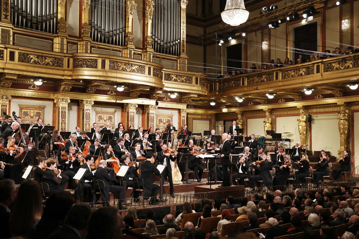 Berlioz, Brahms: Antoine Tamestit with the Tonhalle-Orchester Zürich and Paavo Järvi