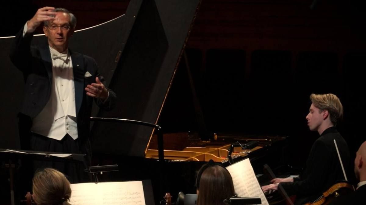 Scriabin's Piano Concerto, Op. 20: Julius Asal, Danish National Symphony Orchestra and Fabio Luisi