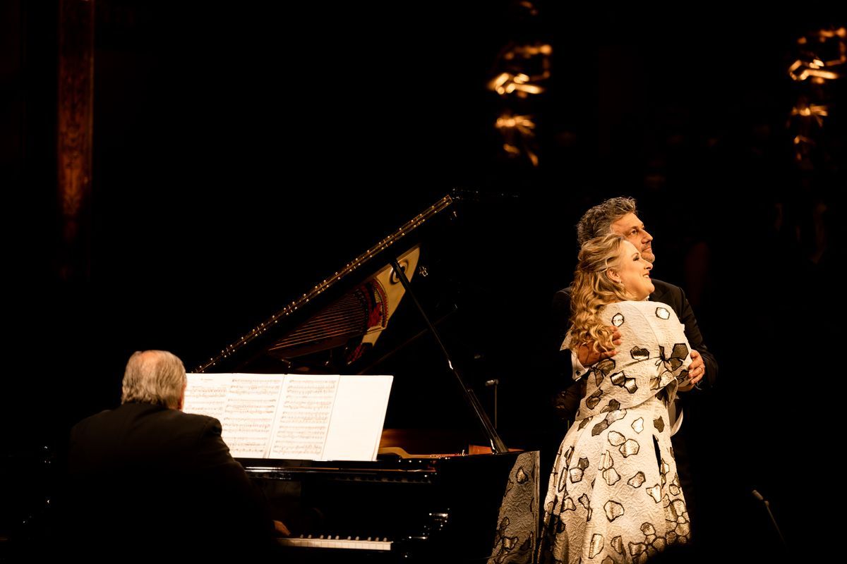 Diana Damrau & Jonas Kaufmann, con Helmut Deutsch – Velada de Lieder con Brahms & Schumann