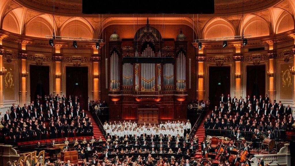 G. Mahler: Sinfonía n.º 8 – Orquesta del Concertgebouw, Klaus Mäkelä