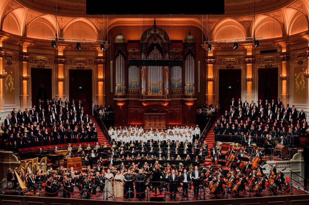 G. Mahler: Sinfonía n.º 8 – Orquesta del Concertgebouw, Klaus Mäkelä