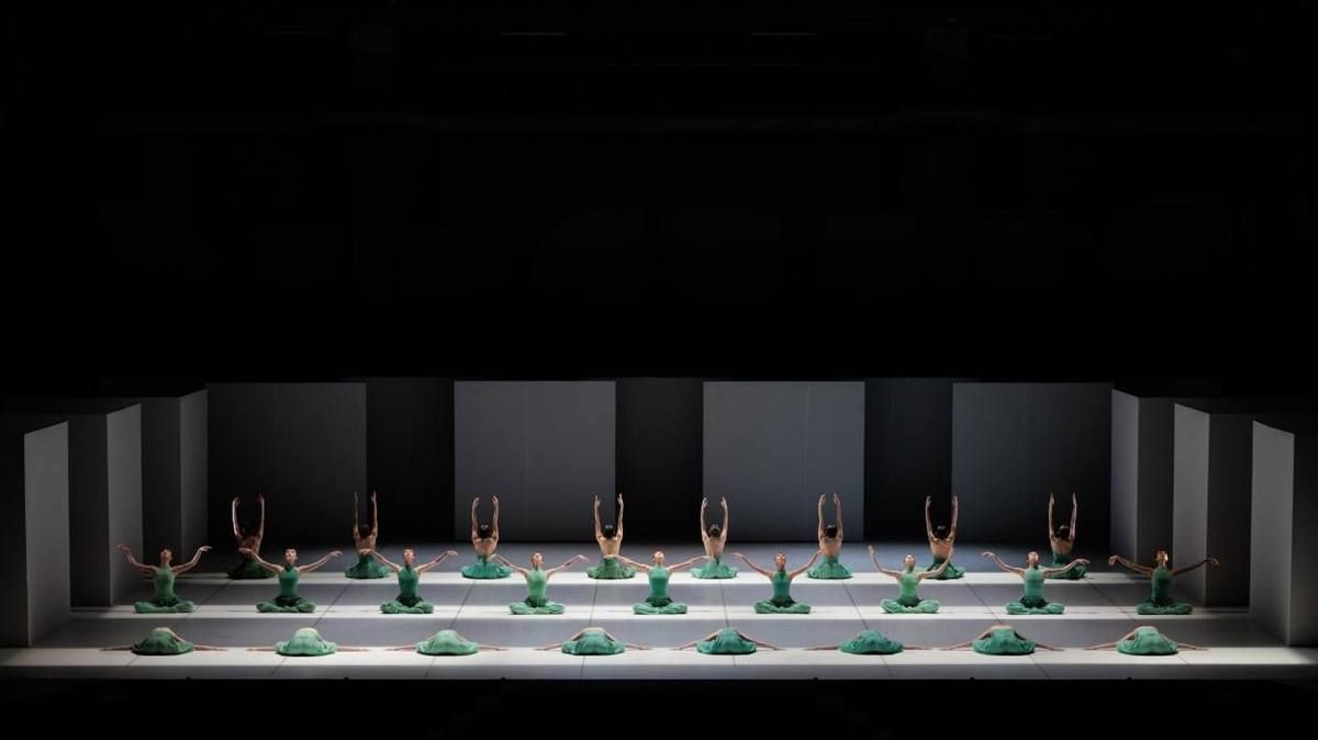 M, de Maurice Béjart – Ballet de Tokyo