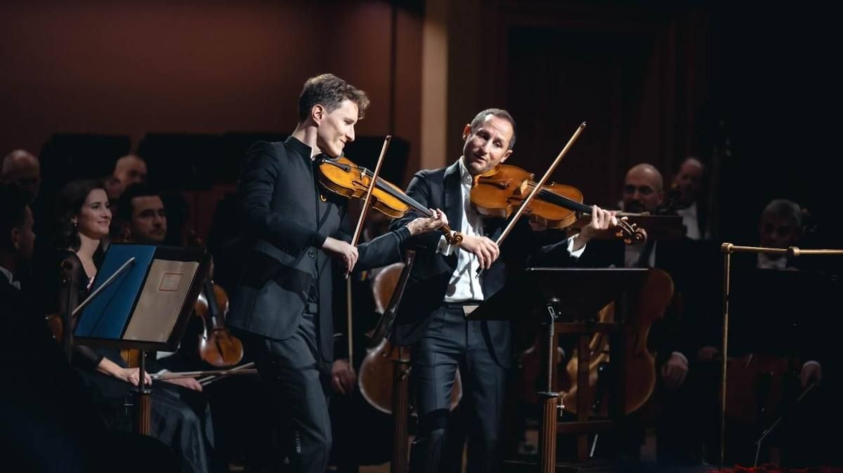 Smetana, Suk, Martinů, Janáček: Josef Špaček, Antoine Tamestit - Czech Philharmonic, Petr Popelka