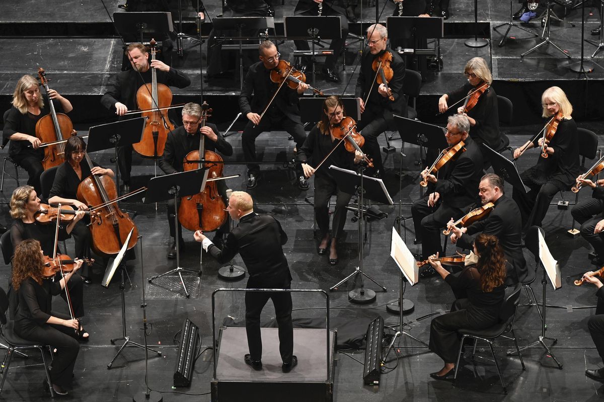 Yannick Nézet-Séguin & Orquesta de Cámara de Europa – J. Brahms: Sinfonía n.º 1